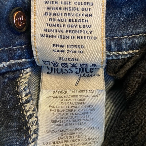Miss Me Boot Cut Jeans Amazing Condition - Picture 8 of 8